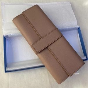 Smythson Nude colour long jewellery holder